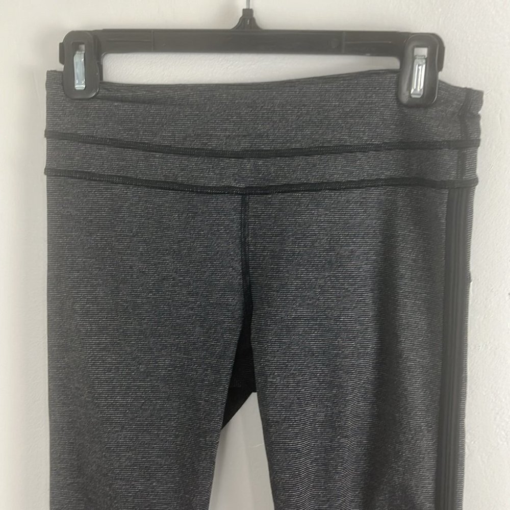 Lululemon Run Pace Wee Stripe Black Heathered Tights - Picture 3 of 10